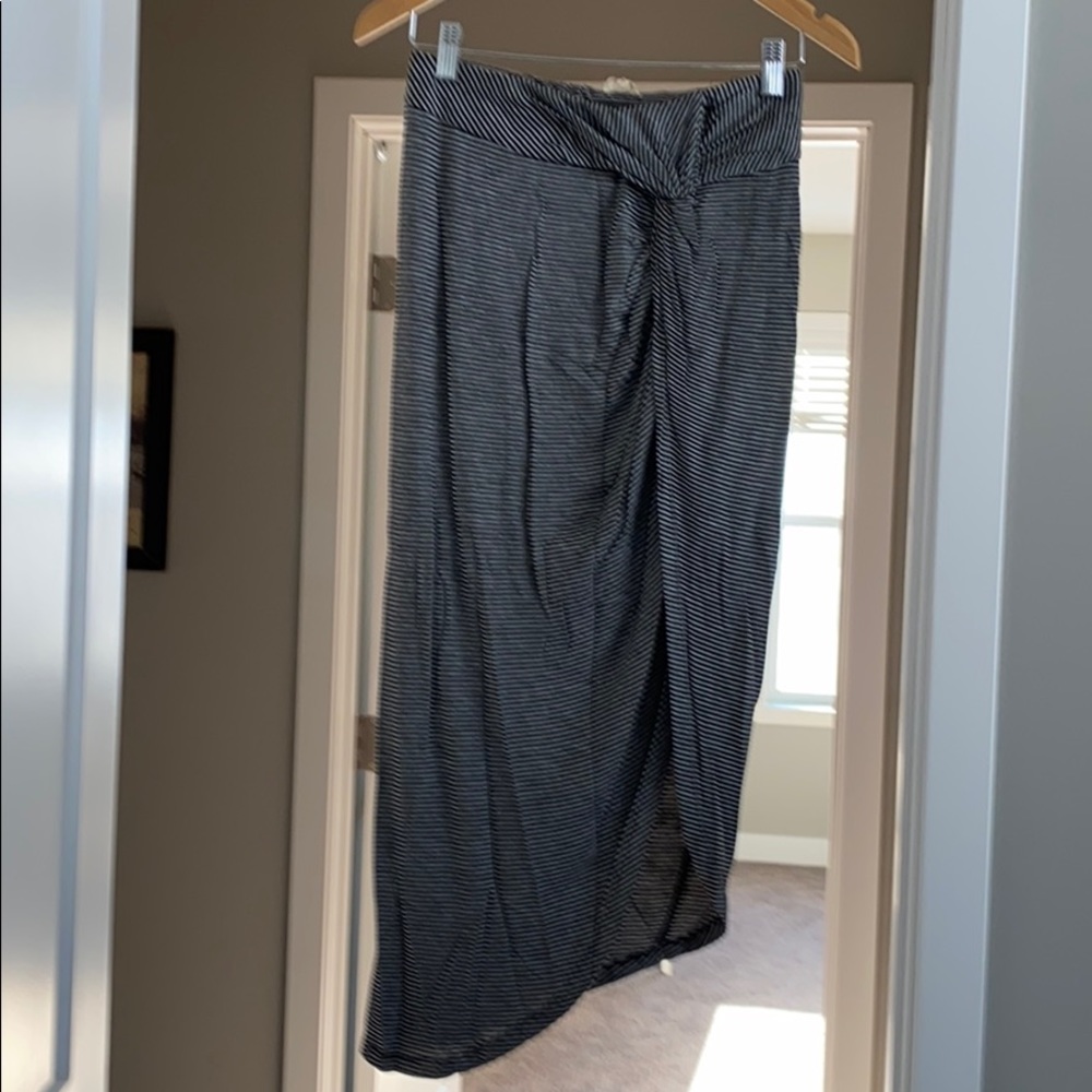 Grey/black striped maxi